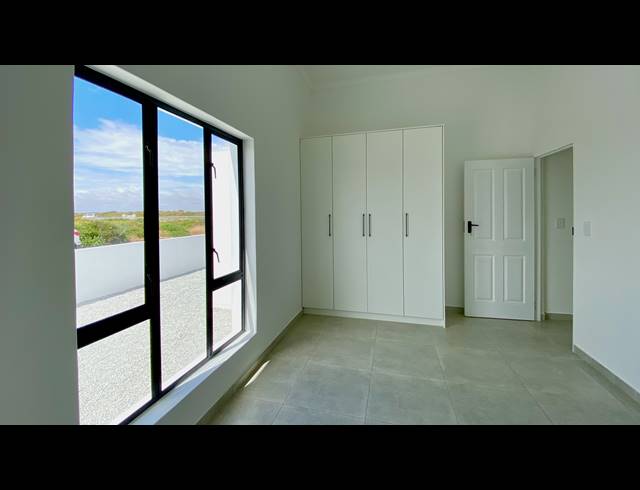 4 BEDROOM HOUSE FOR SALE IN ATLANTIC SANDS PRIVATE ESTATE